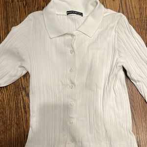 Brandy Melville collard buttoned tee